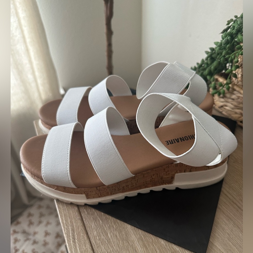 White and Brown Modern Comfort Sandals